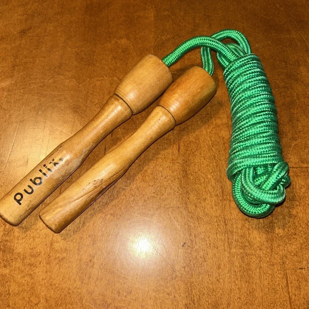 Publix Grocery Store Promotional Employee Gift Jump Rope W/ Wood Handles B2